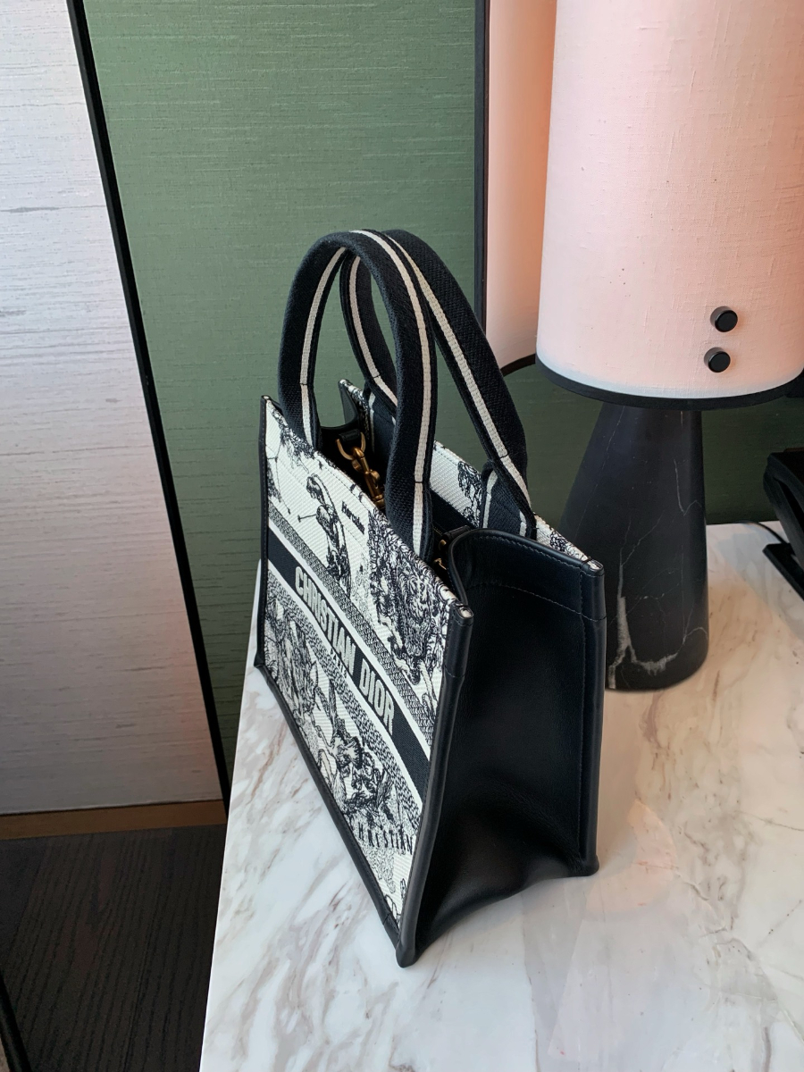 i1748395299142_7083_0_6 (1).jpg